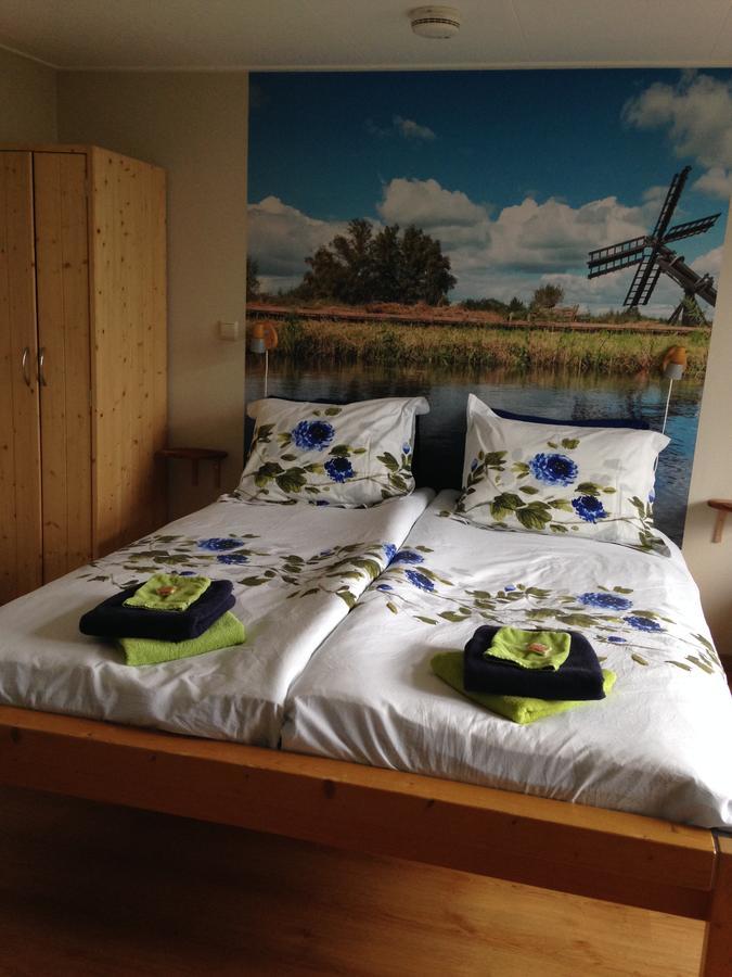 欧普科尔德维恩住宿加早餐旅馆 Nijeveen 外观 照片